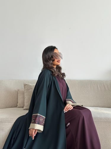 عباية كريب و قطن كشميري بقصة نصف كلوش