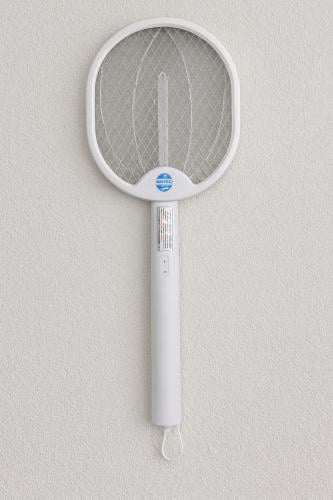 مضرب ناموس يدوي الرائد