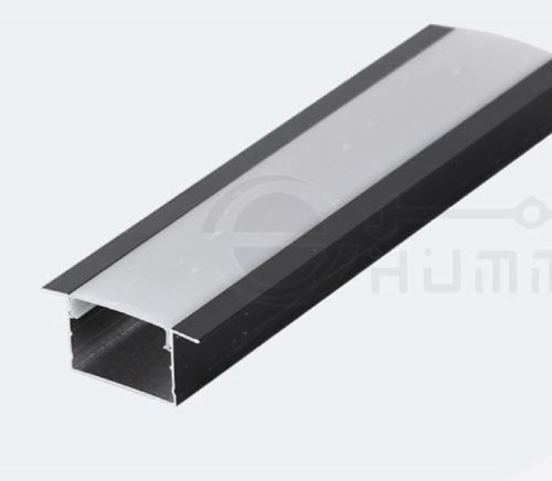 بروفايل المنيوم اسود 3سم عرض عمق ٢ سم / 3020