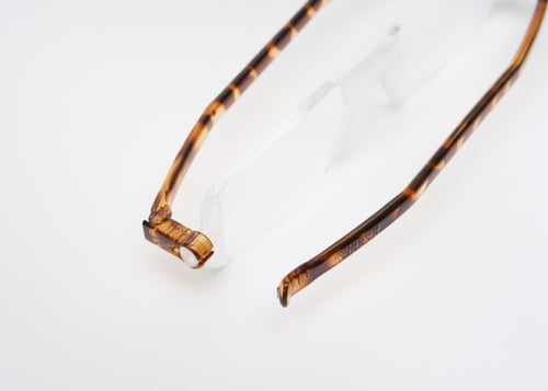 نظارات قراءة نانيني الايطالية مقاس +2.5 لون بني مم...