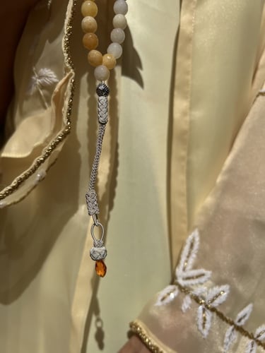 سبحة حجر طبيعي