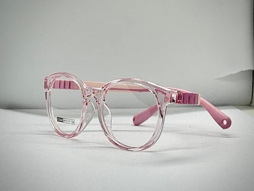 نظارات طبيه للأطفال