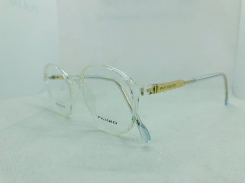 نظارة طبية كلاسيكية