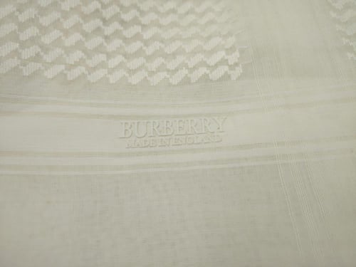 شماغ بربري لندن بيج اصدار جديد 2026