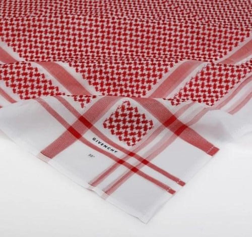 عرض مؤقت شماغ جيفنشي واحد عليك وثنين علينا وشحن مج...