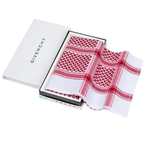 عرض العيد 4 أشمغة بسعر شماغين : جيفنشي رسمي 2025 +...