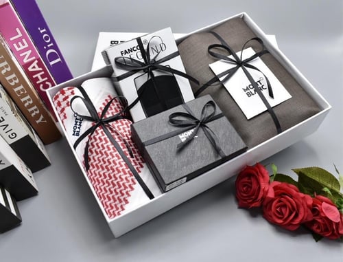 بكج الرمادي: طقم مونت بلانك الفاخر