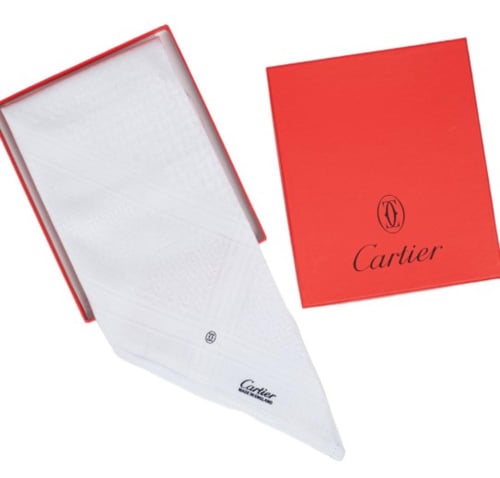 شماغ كارتير ابيض كلاسيك 2026