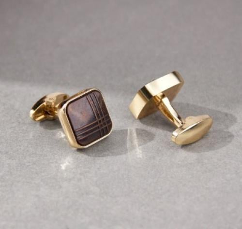 كبك ذهبي بتصميم فريد