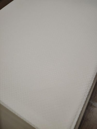 قماش خلية لون اوف وايت ملكي فاخر 2026