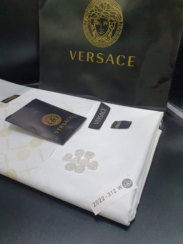 قماش فرزاتشي رجالي ابيض او كريمي سلك ياباني ناعم ط...