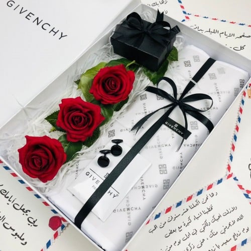 بكج السعادة 1 : قماش جيفنشي كبك عادي ورد صناعي مع...