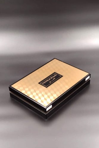 شماغ ابيض بروجيه