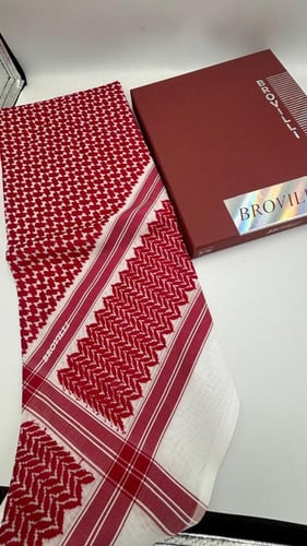 شماغ بروفيلي دم الغزال 2026 كلاسيك احمر