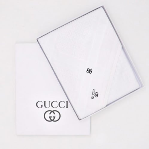 شماغ قوتشي ابيض انجليزي اصلي قطن100 ٪ اخر اصدار شم...