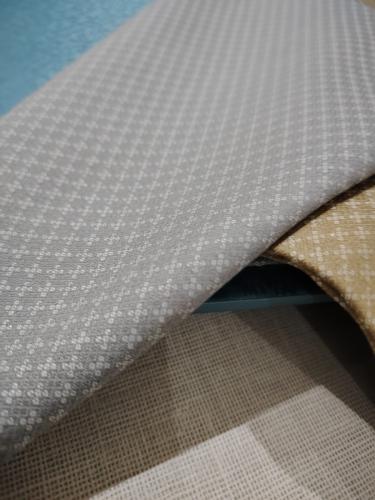 قماش خلية التيتانيوم ملكي سوبر لون سلفر