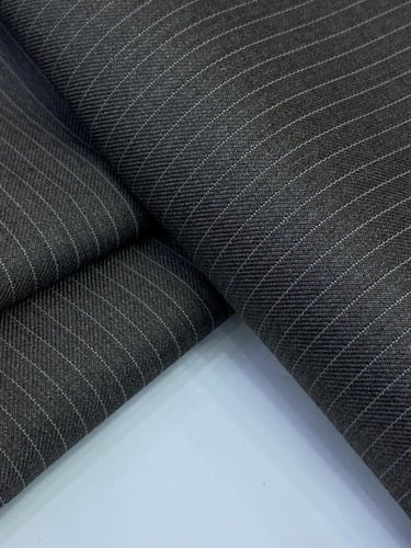 باقة الدرعية 2 : - اسود ملكي مقلم - ترابي سادة واز...