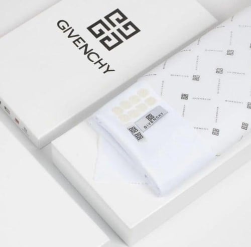 عرض خاص بكج جيفنشي شماغ جيفنشي ابيض اصدار خاص + قم...