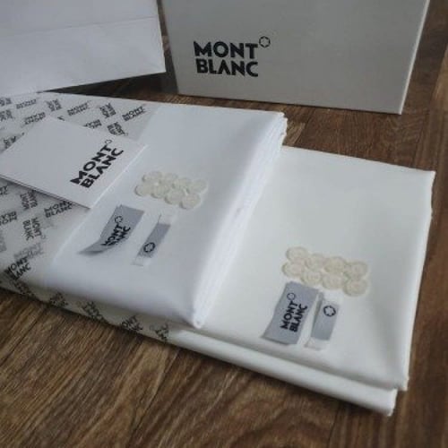 باقة النخبة - 4 قطع قماش أبيض وكريمي فاخر