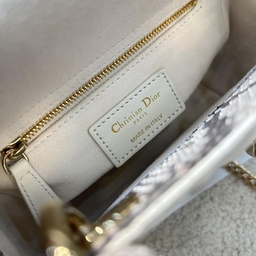 حقيبة Mini lady Dior