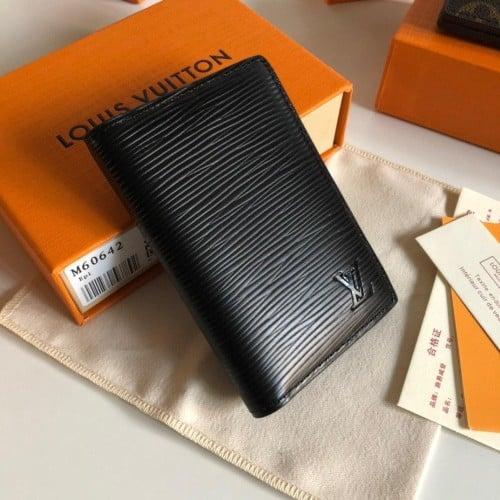 بوك لويس فيتون طبق الاصل