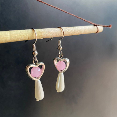 Pearly hearts Earrings