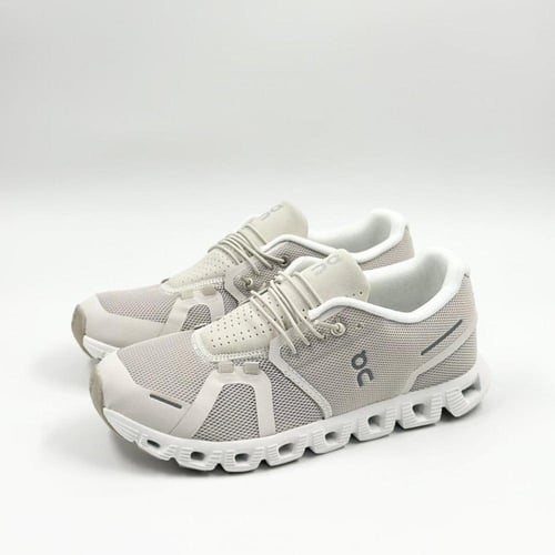 ‏On running cloud