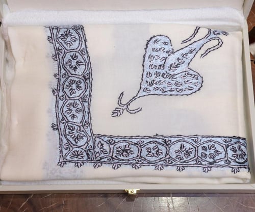 شال يدوي سوبرVIPترمة