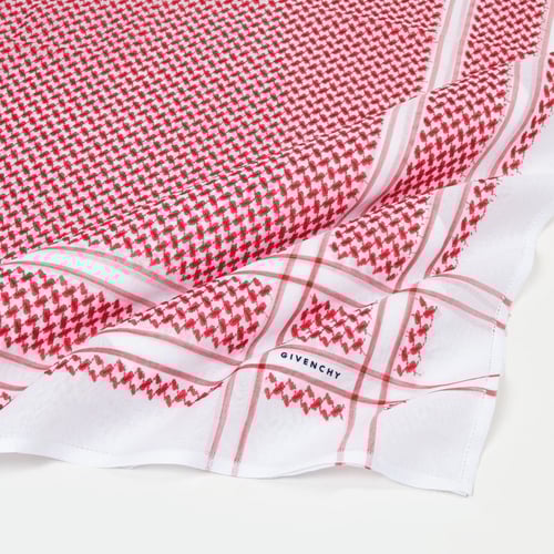 ثلاث اشمغة جفنشي الاول