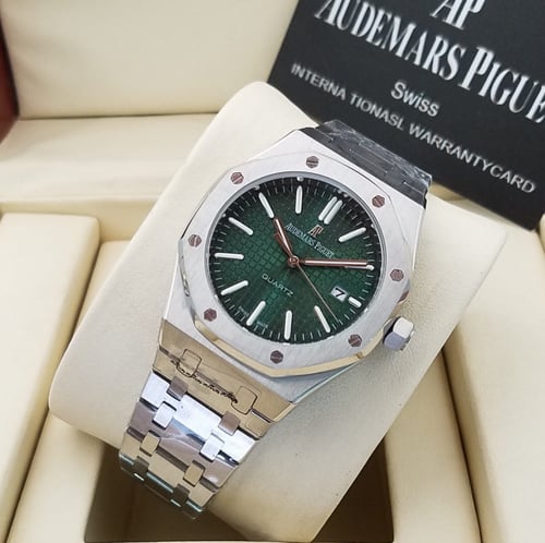 ساعة ادمر بياجيت