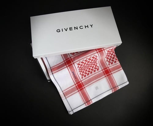 بكج جفنشي ‏- شماغين (كلاسيك-أبيض)