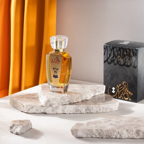عطر همس الكلمات