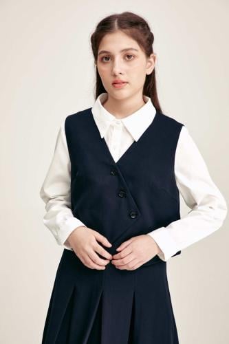 جاكيت مدرسي ثانوي سنبل – تصميم بلا أكمام لأناقة مر...