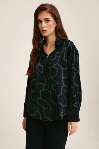 قميص فضفاض بنقوش هندسية