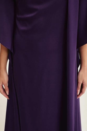 فستان درابية بأكمام واسعة