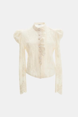 بلوزة دانتيل بأكتاف منفوخة