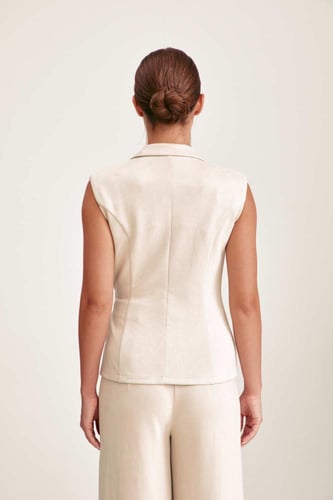 جاكيت شامواة بلا أكمام