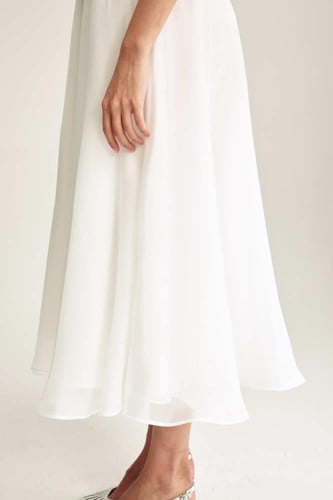 تنورة كلوش بخصر مطاطي