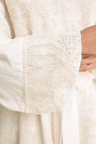 فستان قفطان بطبقات ورباط