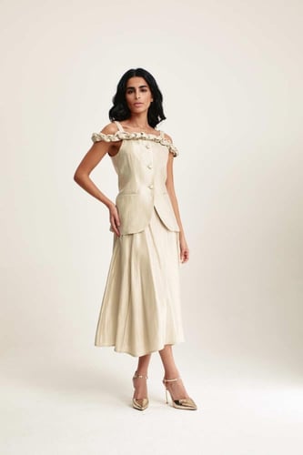 تنورة ميدي بطيات