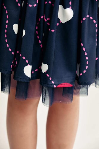 تنورة منفوشة مطبعة