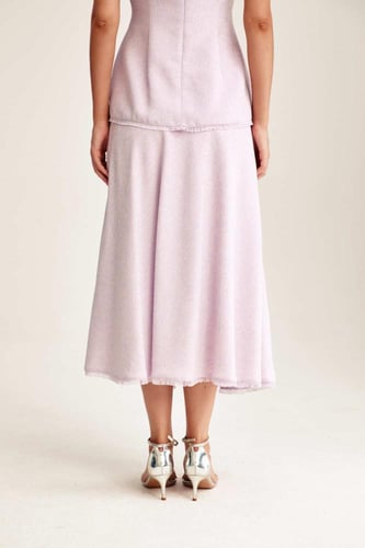 تنورة ميدي بقصة كلوش