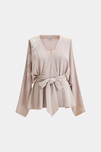 جاكيت مورد بحزام ربط