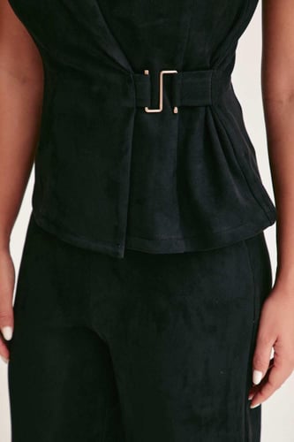 جاكيت شامواة بلا أكمام