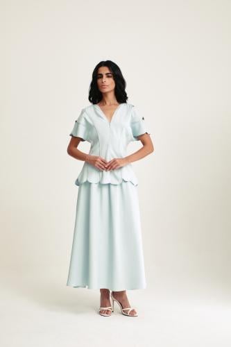 تنورة واسعة بخصر مطاطي
