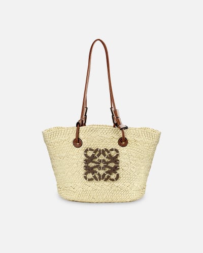 ‎ شنطة نسائية كلاسيك بلون بيج