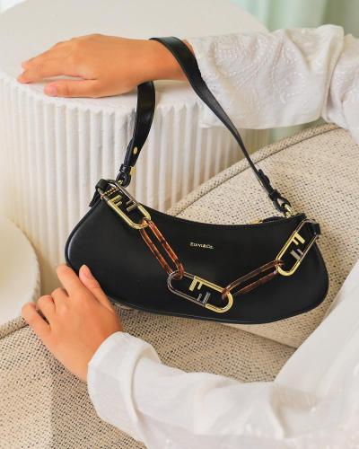 ‎ شنطة نسائية الفي اند كو باللون الأسود