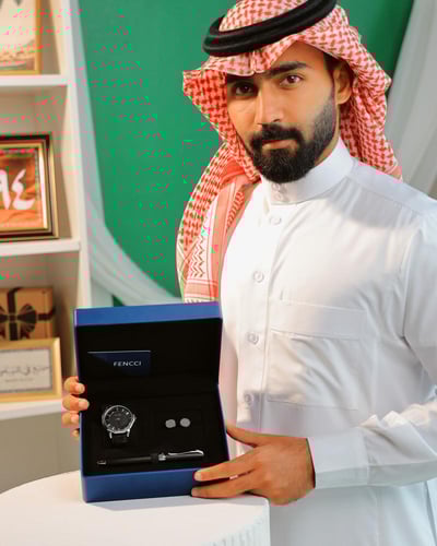 ‎ هدية رجالية فاخرة فينشي