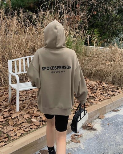 ‎ هودي نسائي الفي اند كو بتصميم مميز بلون بني