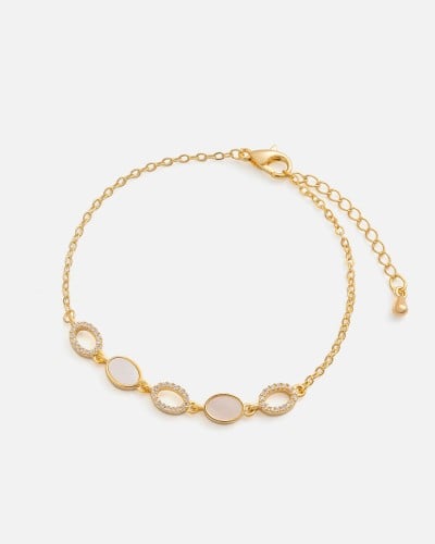 ‎ اسوارة نسائية بتصميم أنيق بلون ذهبي